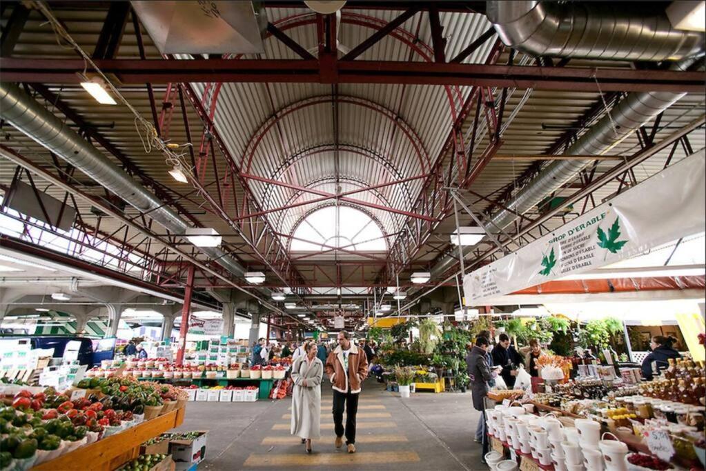 Stylish 2 Bedroom Haven By Jean Talon Market Montreal Ngoại thất bức ảnh