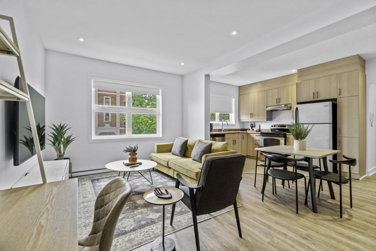 Stylish 2 Bedroom Haven By Jean Talon Market Montreal Ngoại thất bức ảnh
